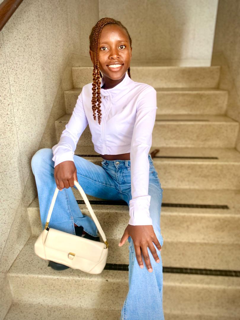 Miss Ggenre Contestant